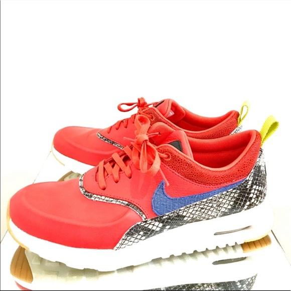 Nike Air Max Wmns Thea LX Python Pack Sneakers - Picture 4 of 6